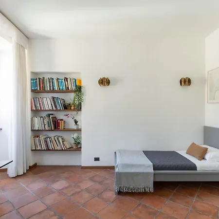 Iflat Pantheon's Roomy And Friendly 公寓 *